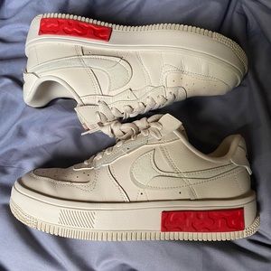 Women’s Nike Af1 Fontanka size 7.5